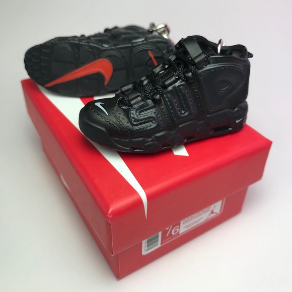 3D keychains - Sneakers - Nike - Hype. - Picture 8 of 16